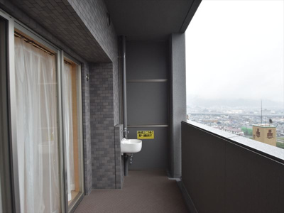 【バルコニー】 | フローレンス緑井グランドアーク弐番館