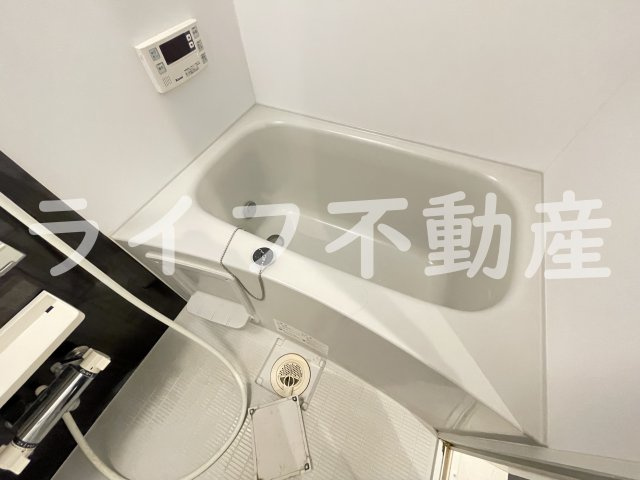 Noix Sixの浴室|落ち着いた空間のお風呂です