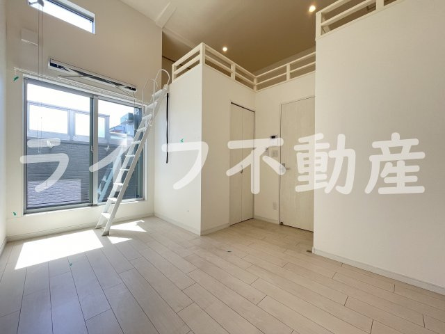 Noix Sixの居間・リビング|居間です