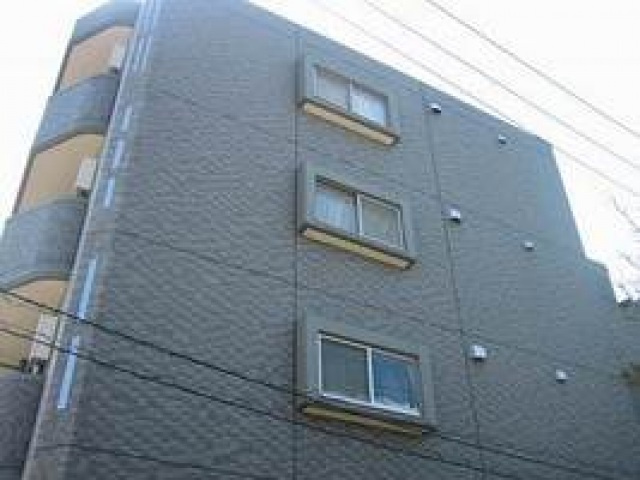 クレールIWAIの外観