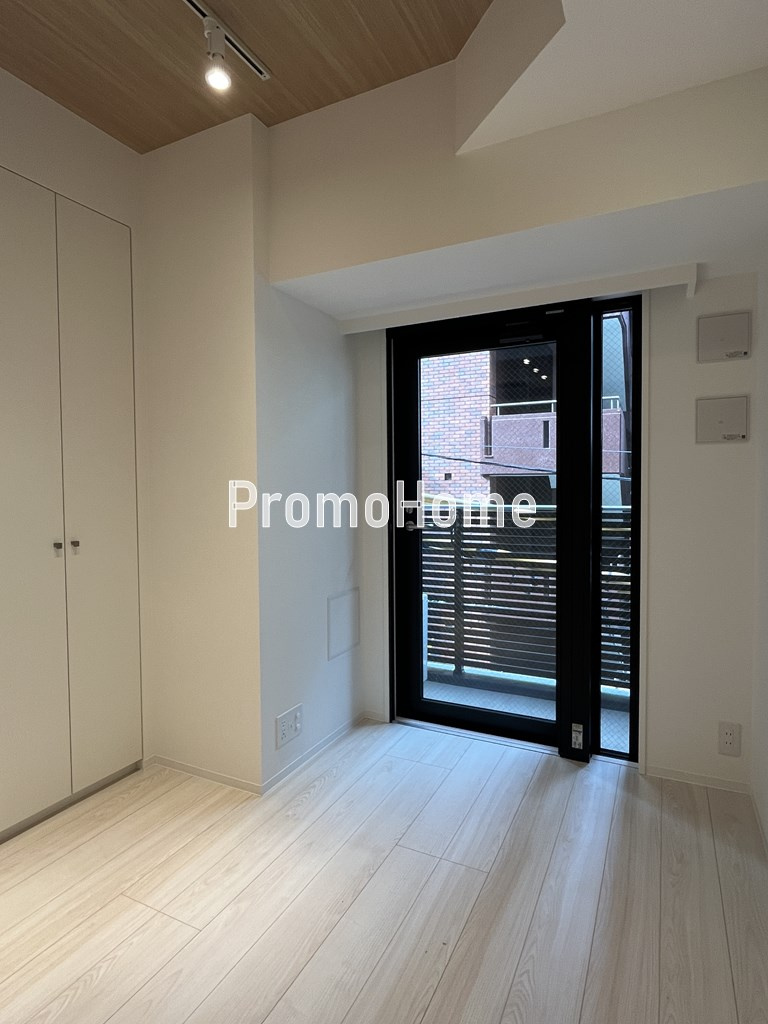 ズーム本郷の洋室