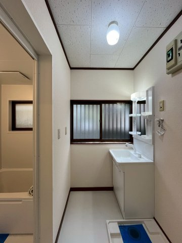 【居間・リビング】 | パシフィックホームＡ棟 | こちらの居間で趣味の時間をお楽しみください