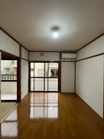 【洋室】 | パシフィックホームＡ棟 | コンパクトで使いやすい洋室です