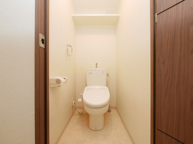 ジュネーゼグラン福島Ebieのトイレ