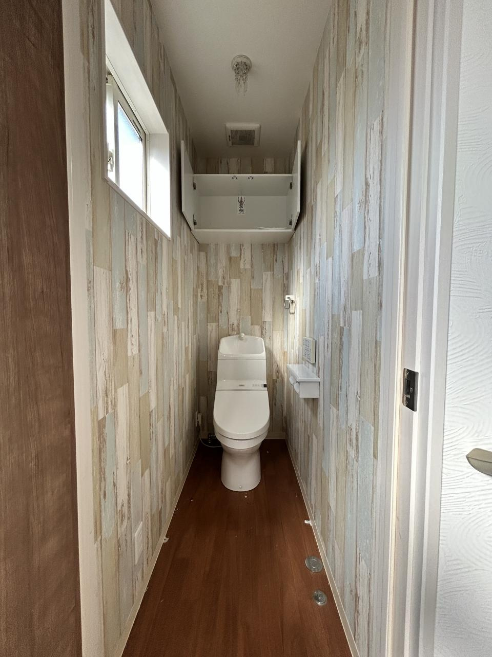東雲町2丁目　中古戸建のトイレ