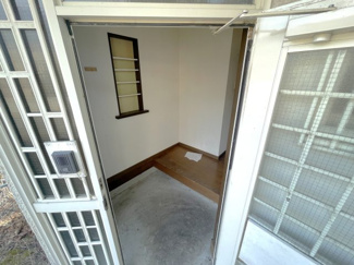 【玄関】 | 大津市大物712-10　中古戸建