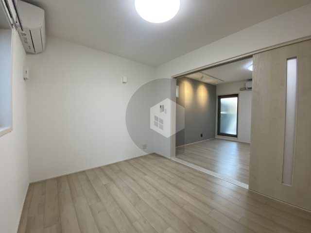 フジパレス瓜生堂2番館の洋室