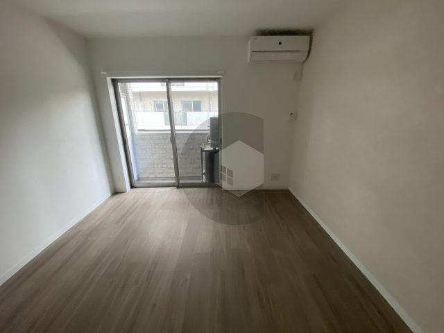 アート徳庵の洋室