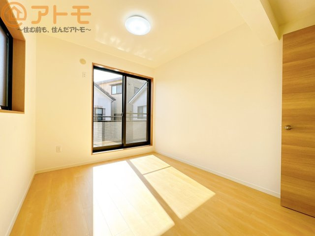 【子供部屋】 | 葵区大岩3丁目　中古戸建 | 毎日すごす部屋の広さや陽当りも気になるポイントですね！現地で体感してみてください♪