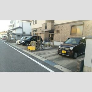 カメリア　Ⅱの駐車場