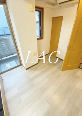 【居間・リビング】 | フォレント | 洋室のお部屋です。