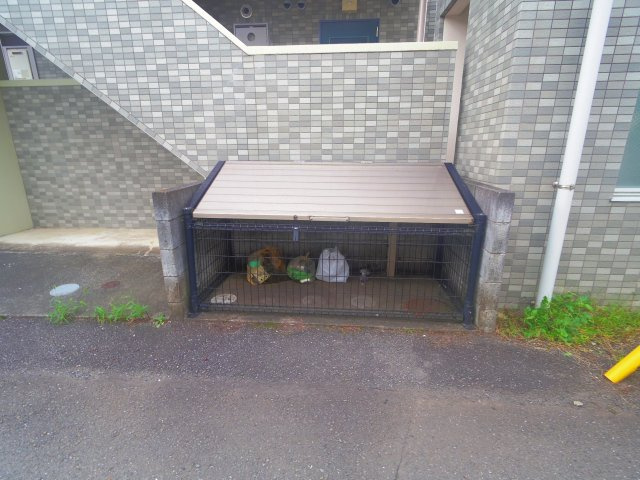 コンフォート　アムール(コンフォートアムール)