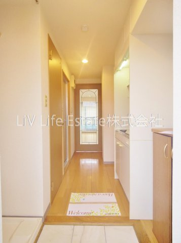 コンフォート　アムール(コンフォートアムール)の玄関|同仕様写真