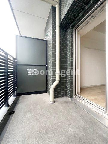 プレサンス東別院駅前のバルコニー