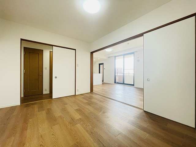 【洋室】 | サンリヤンガーデン春日Ⅴ番館