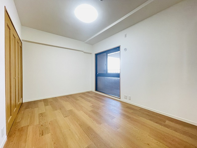 【洋室】 | サンリヤンガーデン春日Ⅴ番館