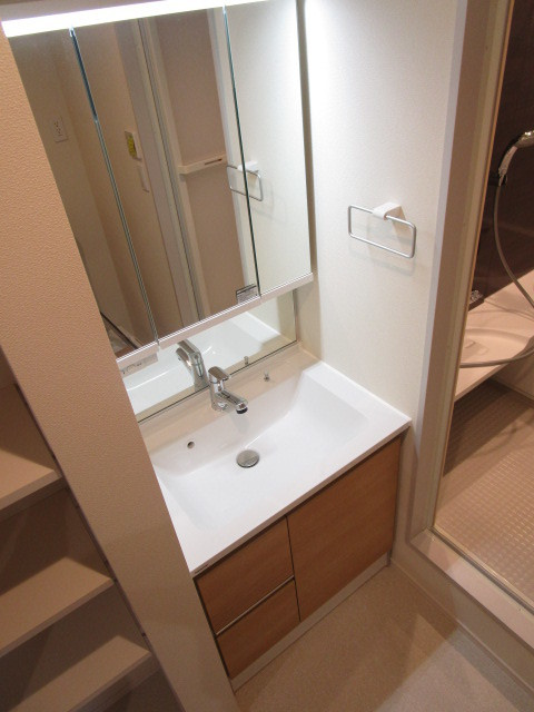 アヴァンティ亀戸の洗面所|★シャンプードレッサー★