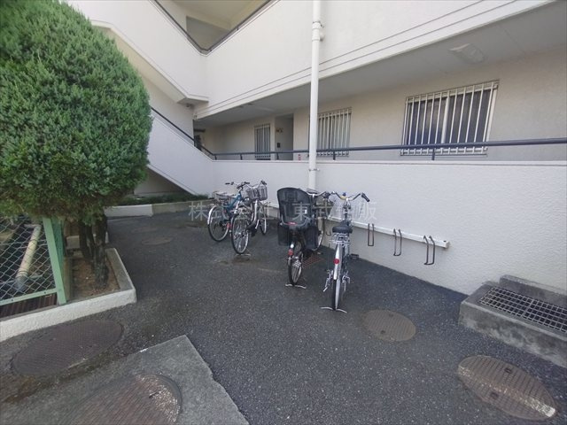 【駐輪場】の画像