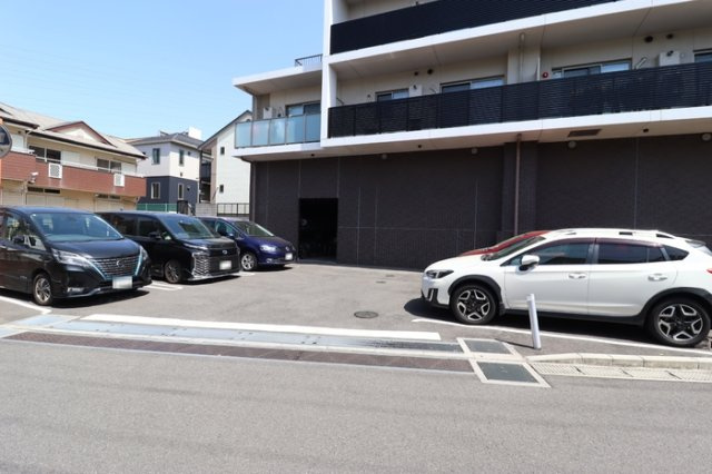 アルメール津田沼の駐車場|駐車場