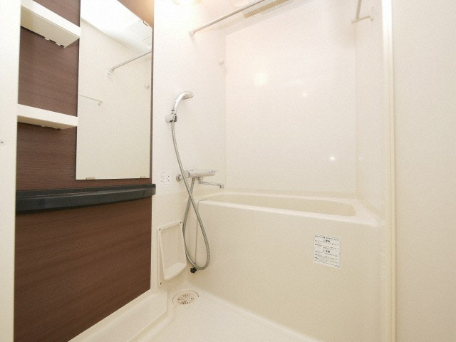 エステムコート梅田・天神橋Ⅲアヴァンテの浴室