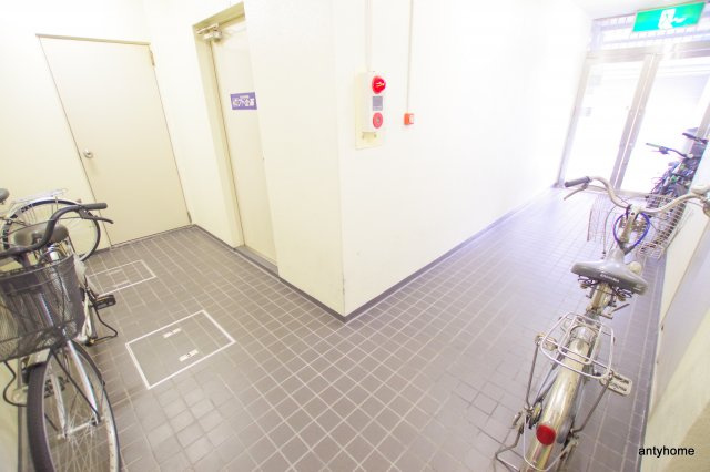 ユニオンハイツ　仲介手数料無料のロビー