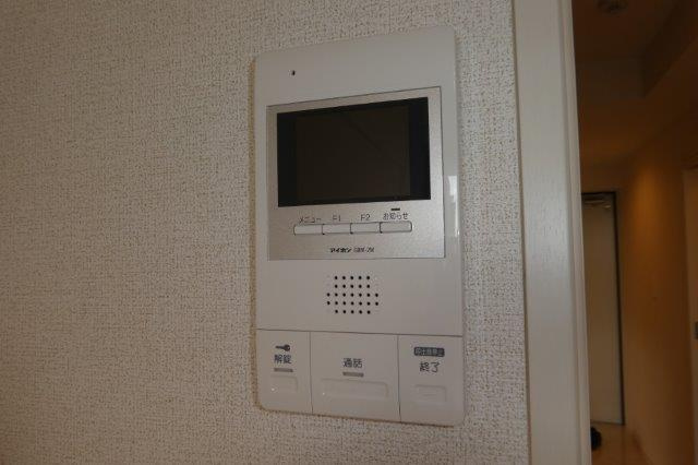 グランツグルンのセキュリティ|ＴＶインターホン（オートロック連動）