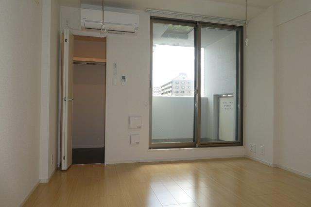 グランツグルンの居間・リビング|洋室