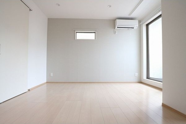 REGALEST黒川の居間・リビング