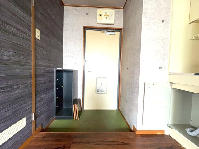 コートAUの玄関