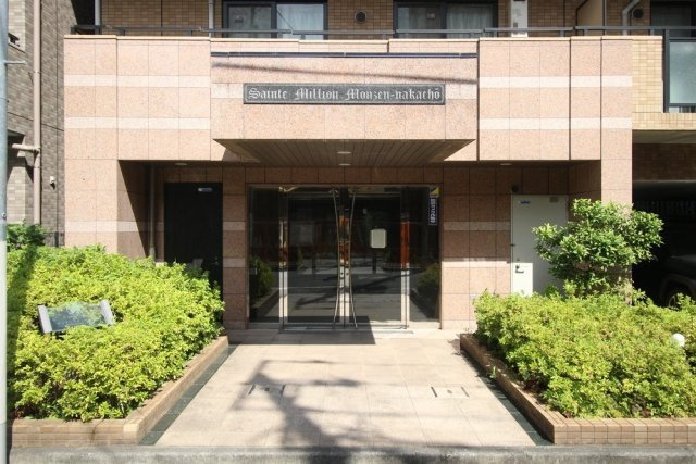 サンテミリオン門前仲町のエントランス