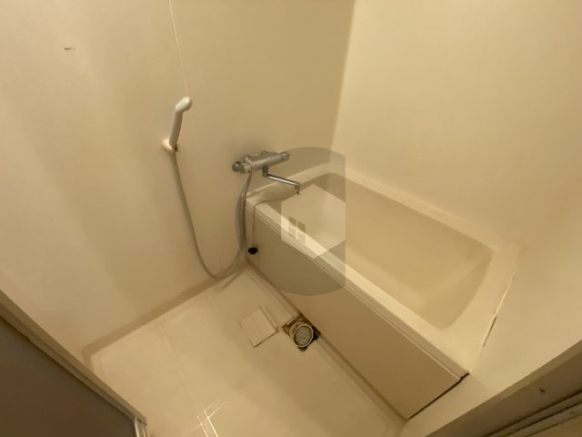 メゾン菱江の浴室