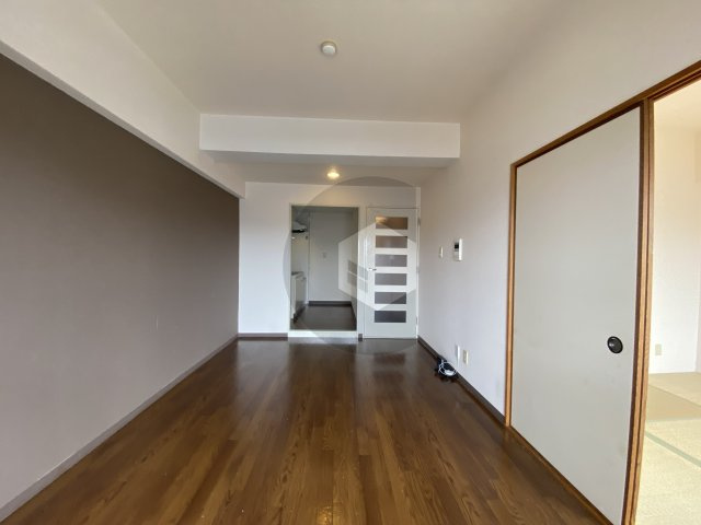 メゾン菱江の内装