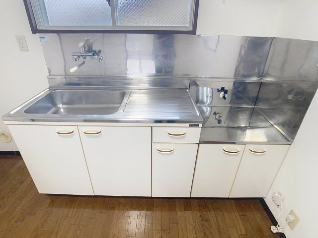 サン・ワイルドのキッチン