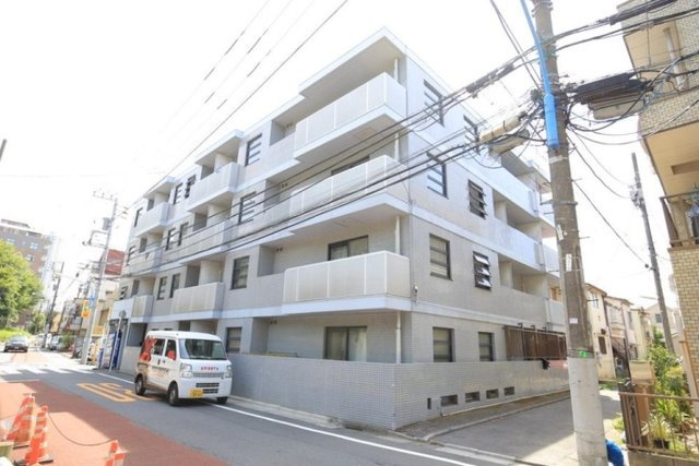 新宿区北新宿３丁目の賃貸マンション