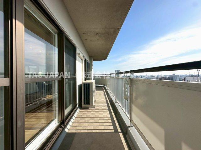 パルロード2の内装|【いつでもご見学可能です】
お問合せ当日やお仕事帰りなどご都合の良いタイミングでのご見学可能です。生活環境を確認する意味でも平日の夜でもお気軽にご覧ください。