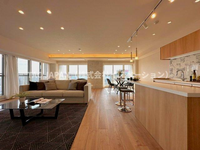 パルロード2の浴室|ワンタッチでお湯張りや追炊ができるオートバスと足を伸ばせる浴槽で24時間いつでも快適にリフレッシュ。雨のお洗濯などに便利な浴室換気乾燥機も完備しています。