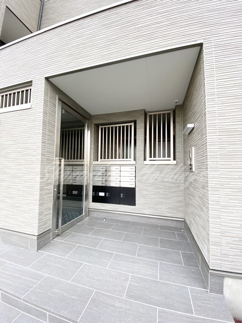 U.K.K.茅ヶ崎のエントランス|安心のオートロック♪