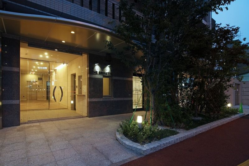 福岡市早良区荒江２丁目の賃貸マンションのエントランス