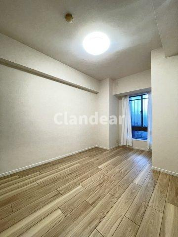 クレストコート金町の洋室|ドキドキの新生活も、安心してスタート。ぴったりの住まいを見つけませんか？クランディアが一緒に住まい選びをサポートします‼　まずは、お気軽にお問合せください　＃クランディア