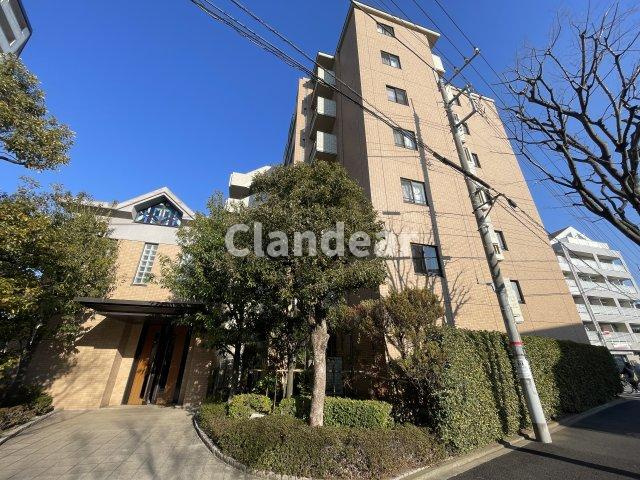 クレストコート金町の外観|ドキドキの新生活も、安心してスタート。ぴったりの住まいを見つけませんか？クランディアが一緒に住まい選びをサポートします‼　まずは、お気軽にお問合せください　＃クランディア