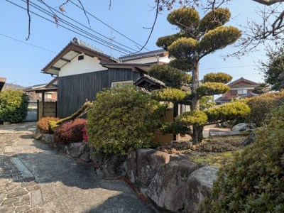 【外観】 | 平生町中古住宅 | 外観もきれいです