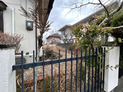 【前面道路含む現地写真】 | ■新規専任物件 ■川西市緑台６丁目 ■建築条件無し