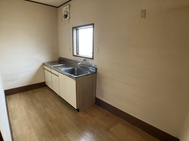 青山2丁目貸事務所・店舗の内装