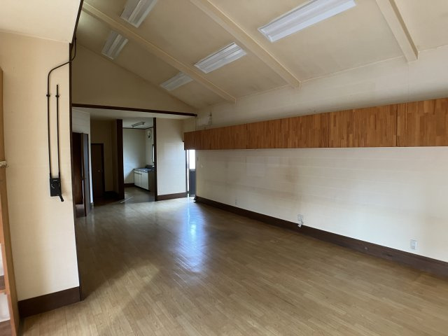 青山2丁目貸事務所・店舗の内装