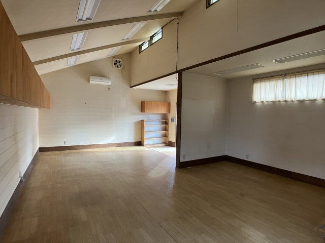 青山2丁目貸事務所・店舗の内装