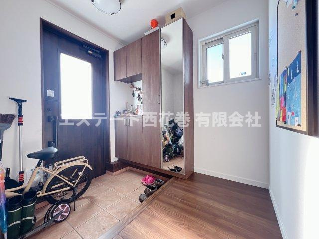 花巻市東和町土沢８区　土地建物の玄関