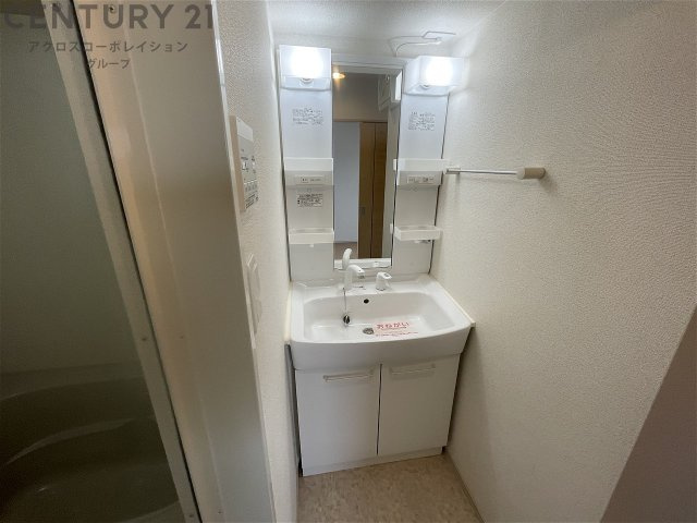 独立洗面化粧台付き！