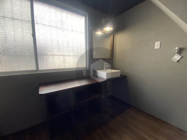 小若江テラスの洗面所