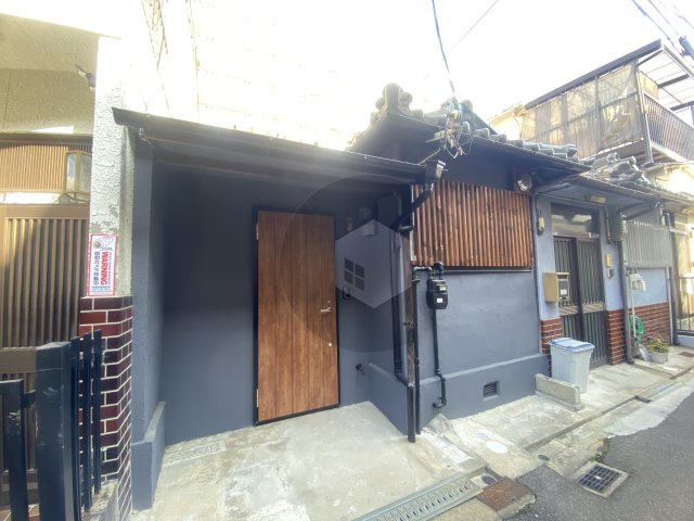 小若江テラスの外観
