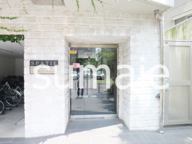 スパシエカステロ新都心のエントランス|エントランス☆